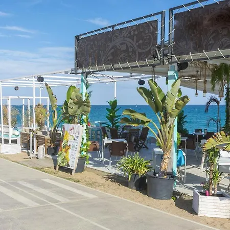 Homeholidaysrentals Music - Costa Barcelona * Pineda de Mar